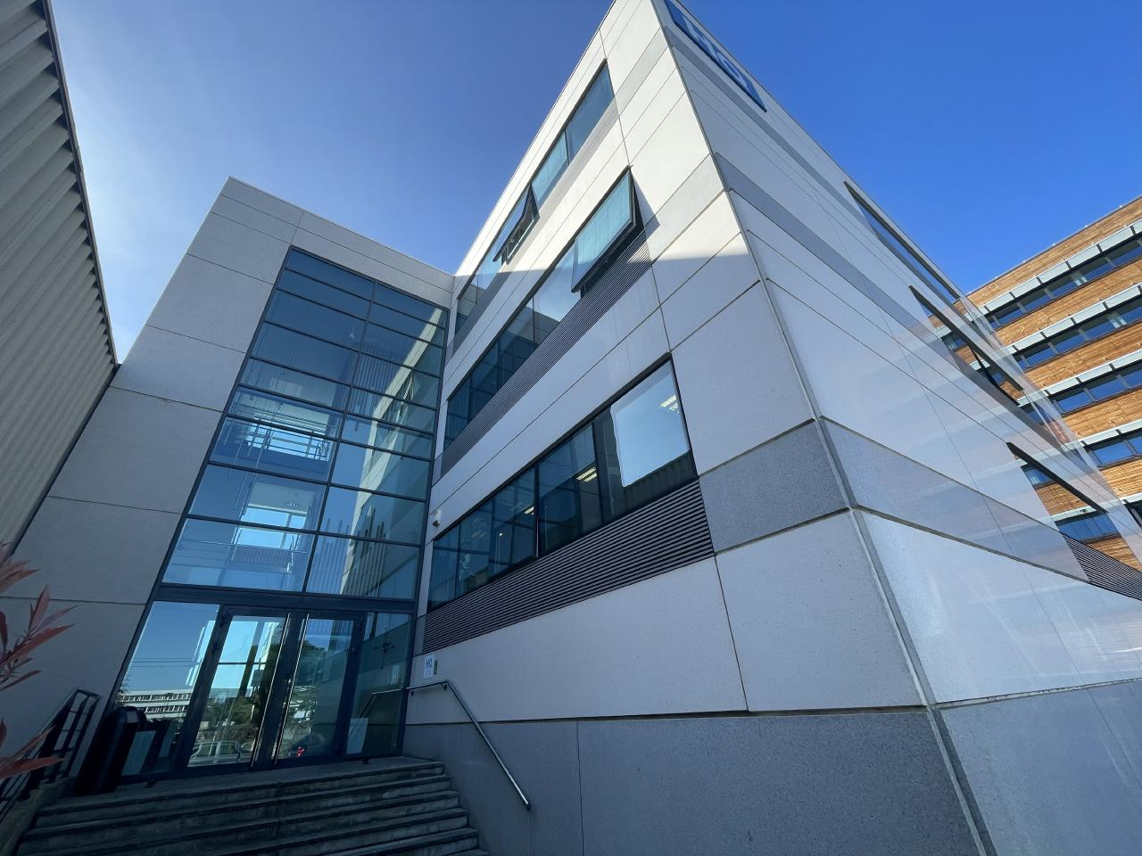 Bureau Blagnac 820m² Location bureau Blagnac Haute-Garonne OLBUR2314533 2